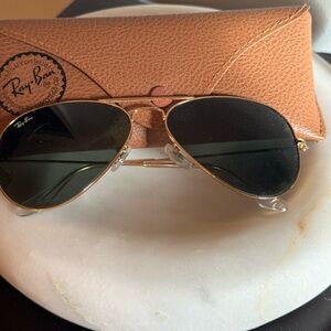 Ray-Ban Classic Aviators